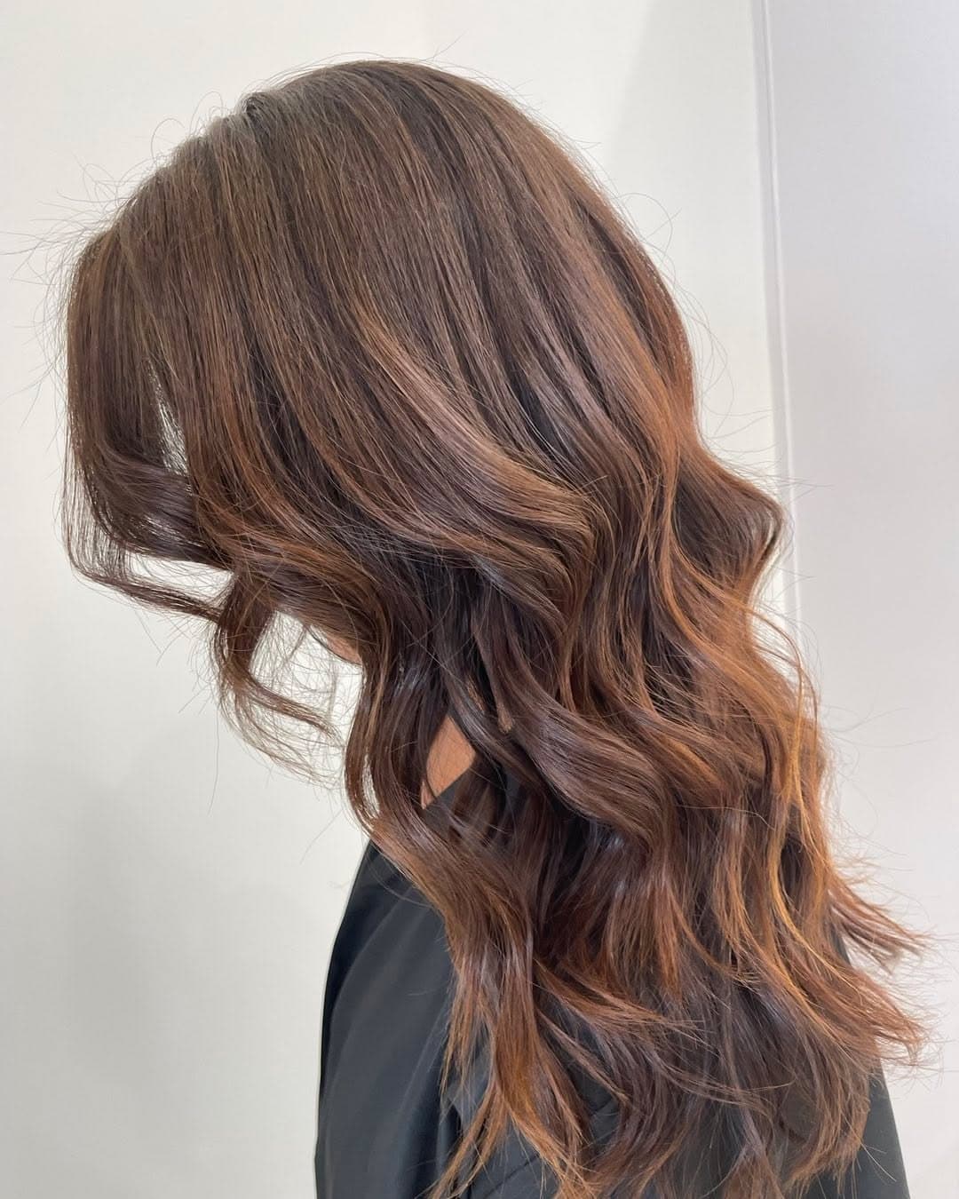 Dimensional brunette bob with face-frame